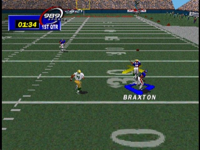 NFL GameDay [Greatest Hits] screenshot 4 for Playstation